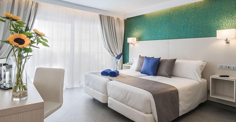 Aparthotel Esquinzo Y Monte Del Mar Playa De Esquinzo Luaran gambar