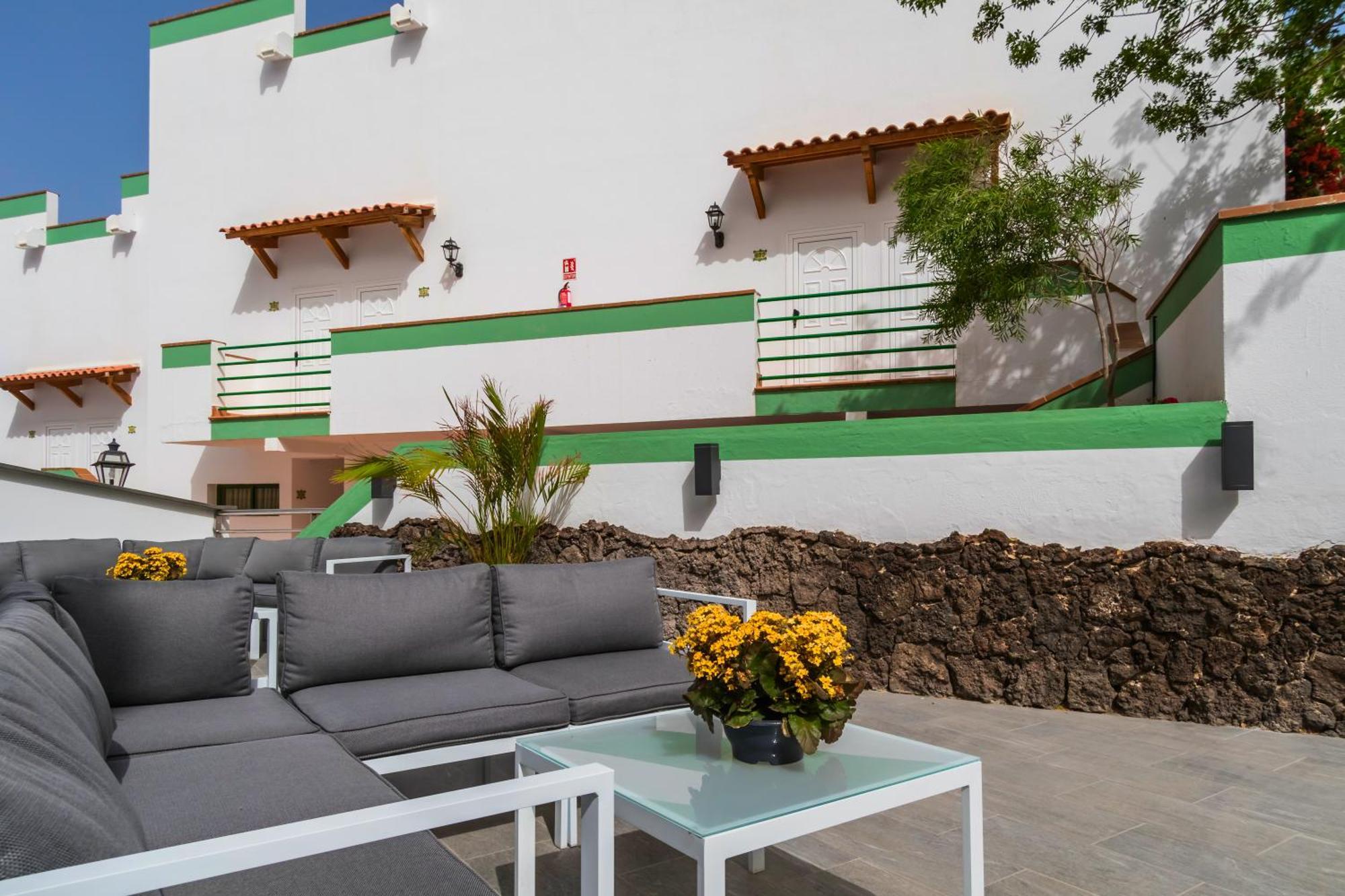 Aparthotel Esquinzo Y Monte Del Mar Playa De Esquinzo Luaran gambar